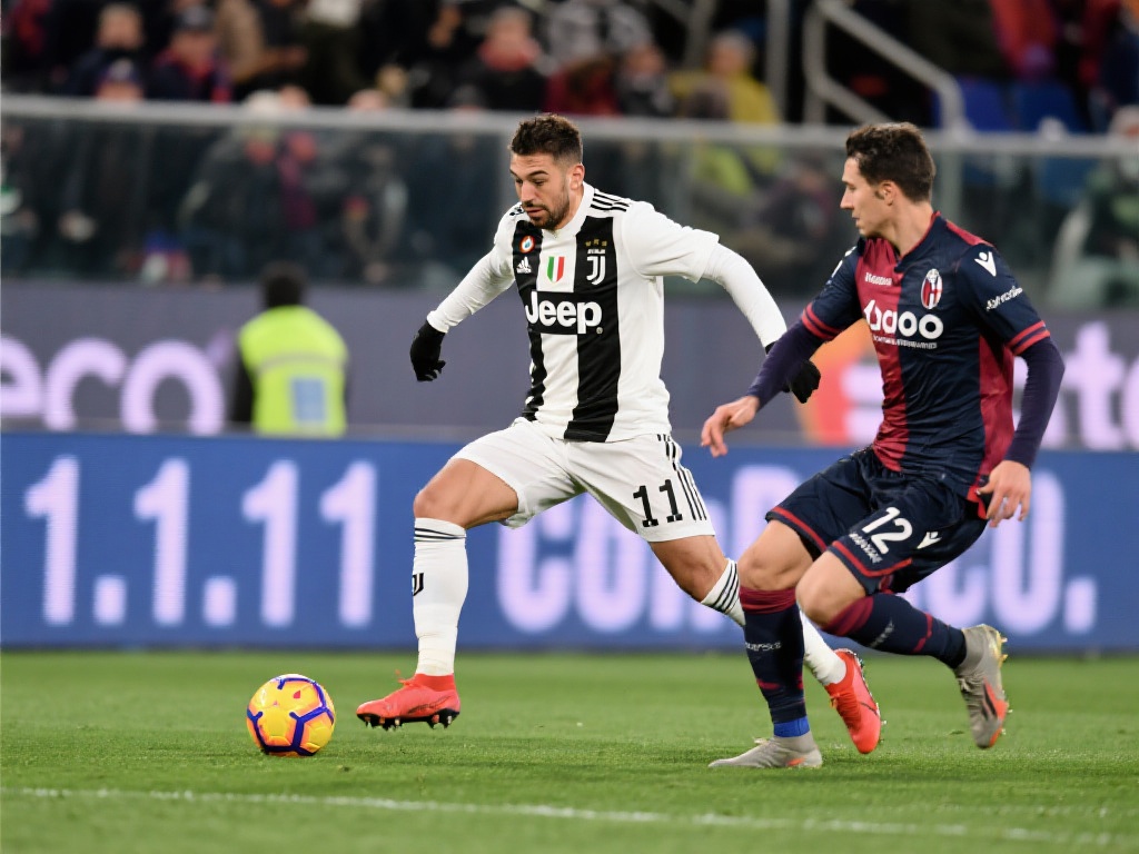 意甲-小图拉姆建功 尤文客战博洛尼亚1-1握手言和暂居第4 在刚刚结束的一场意甲联赛中,尤文图斯客场