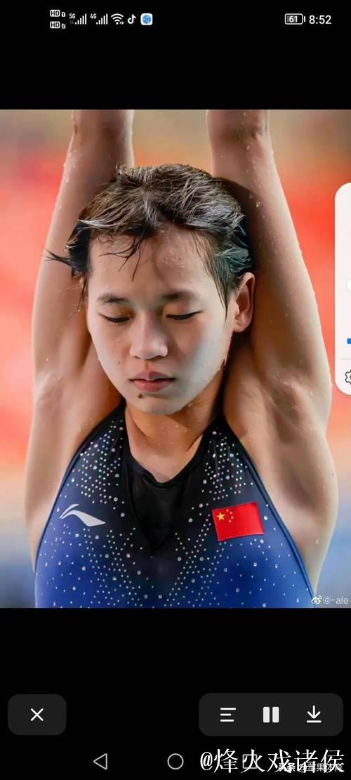 13岁中国仰泳天才少女逆袭夺冠，表现震撼全场